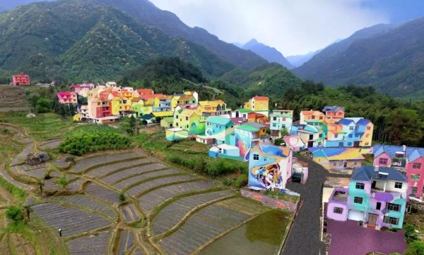 绕二镇大茅山景区