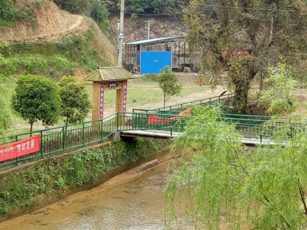 江西省萍乡市湘东区广寒寨塘溪村