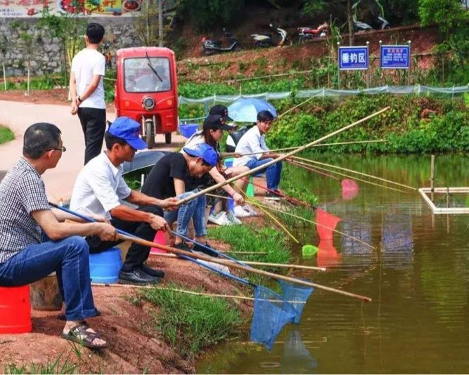 重庆市酉阳土家族苗族自治县双福村319国道