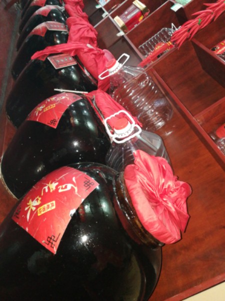 百老泉纯粮酒坊(宝鸡三分店)