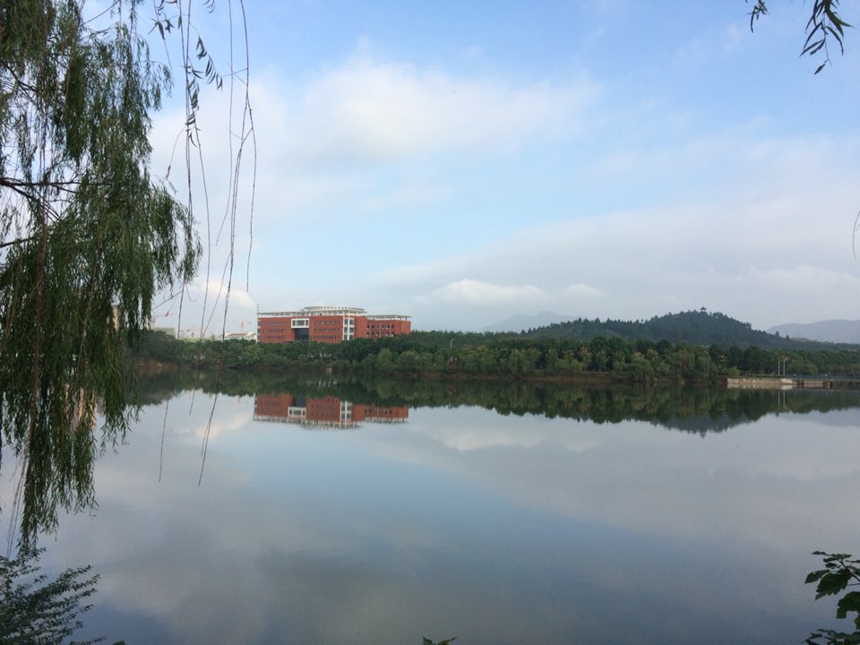 安庆师范大学(龙山校区)-逸夫图书馆