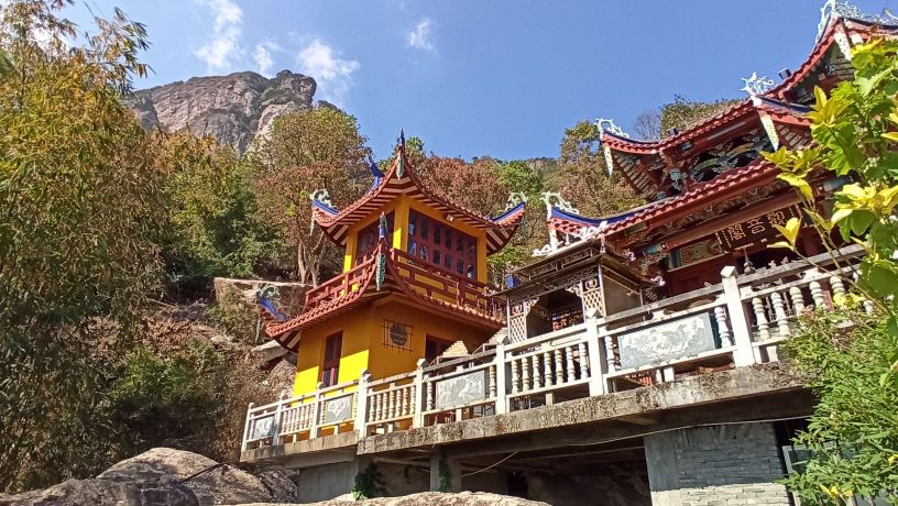 五虎山五灵岩禅寺