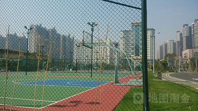 湛江市体育中心-室外篮球场
