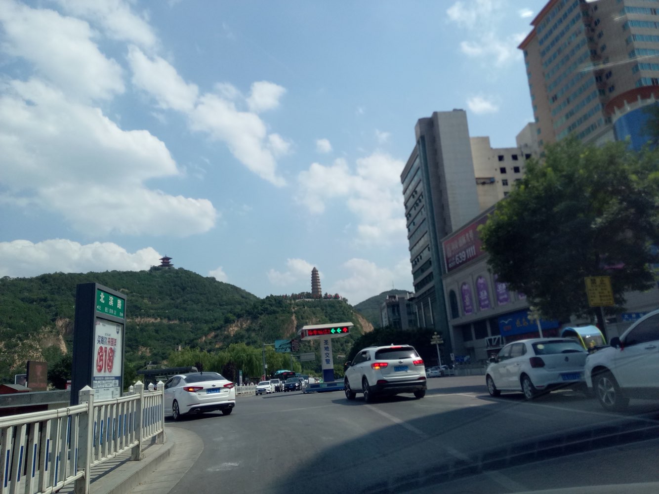 陕西省延安市宝塔区g210(嘉陵路)