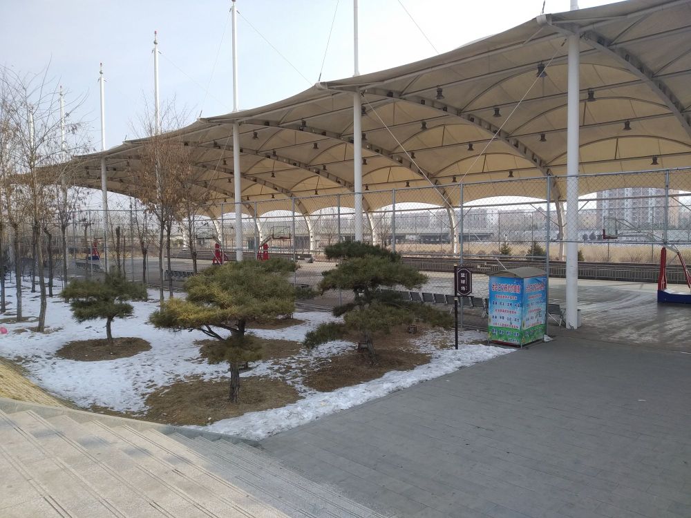 滨河公园-篮球场