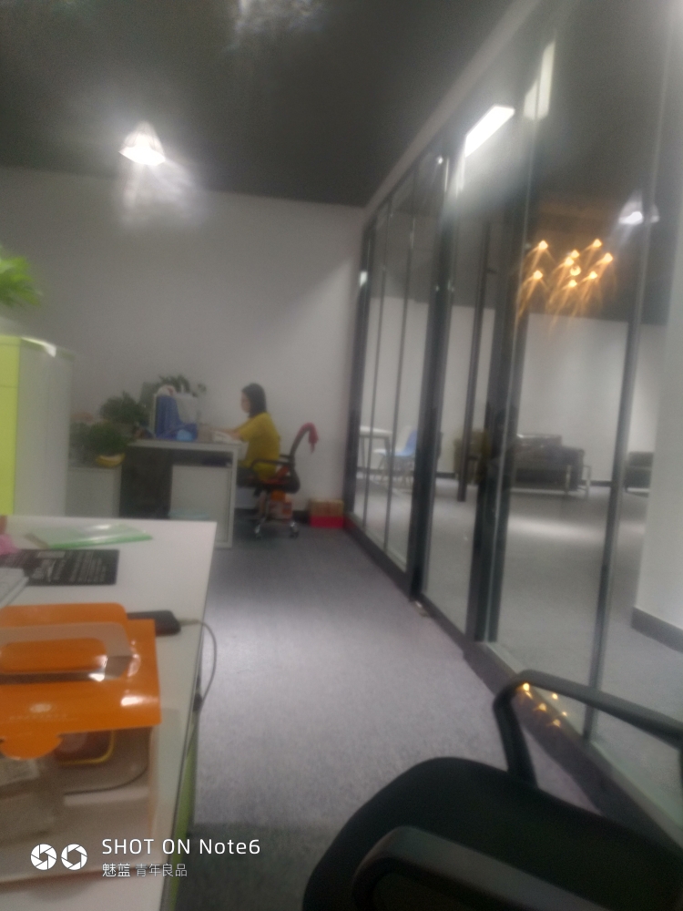 匆时缘纸上烤鱼鸡公煲(童店店)