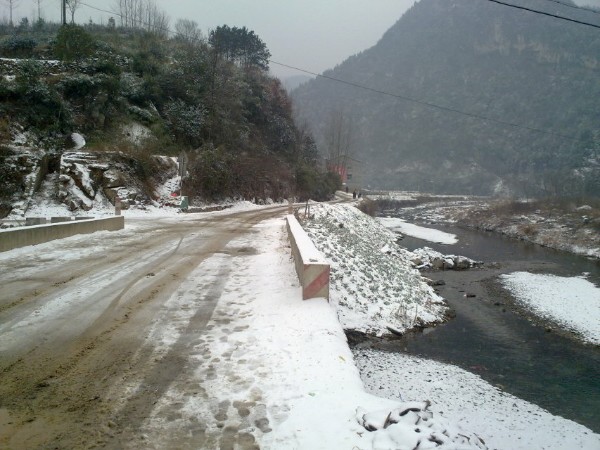 襄阳市谷城县谷粟路