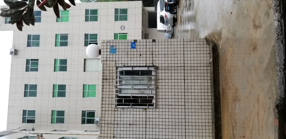 广源眼镜公司