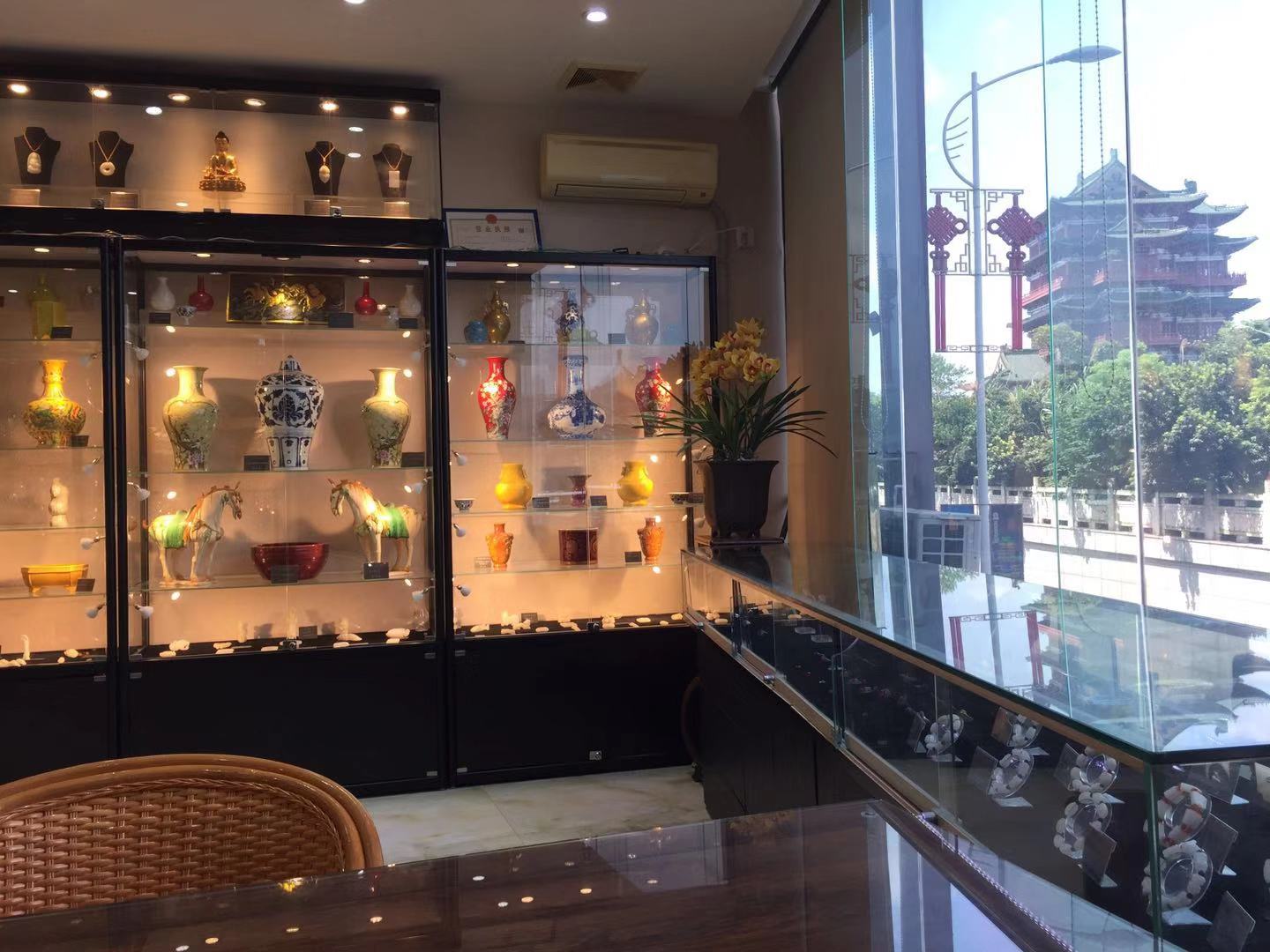 春玉堂古陶瓷玉器(滕王阁古玩城店)