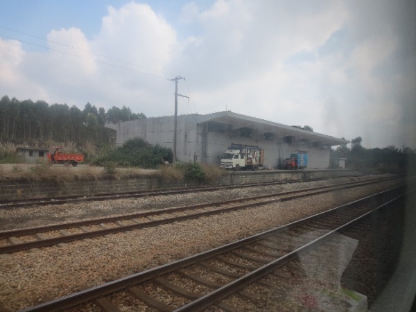 广东省湛江市雷州市龙门镇雷州龙门站