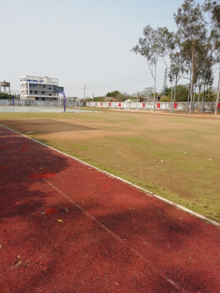 葵潭农场中心小学球场