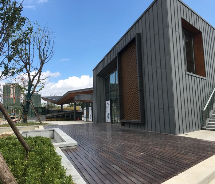 蓉江新区滨江公园8号休闲驿站