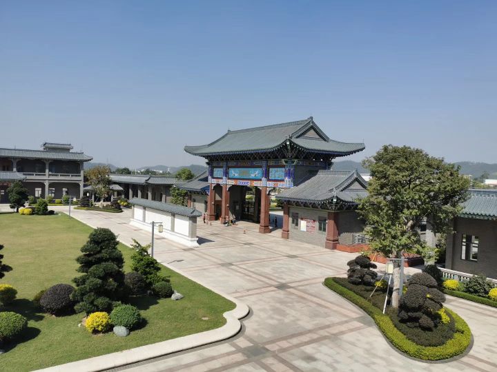 伍炳亮黄花梨艺博馆