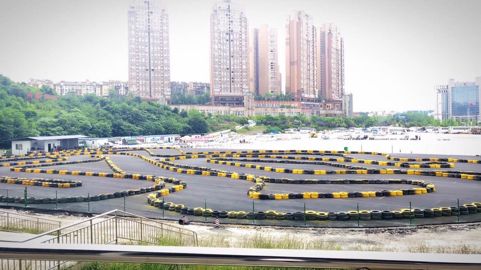 贵阳市馨悦卡丁车俱乐部