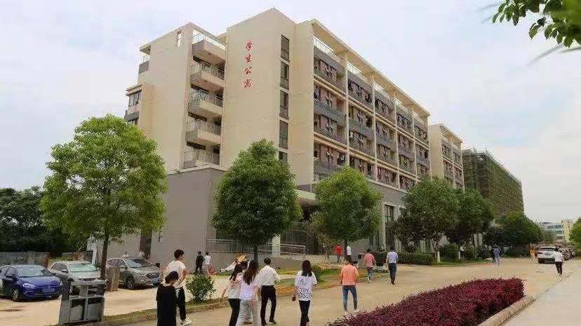 赣州金道优技工学院