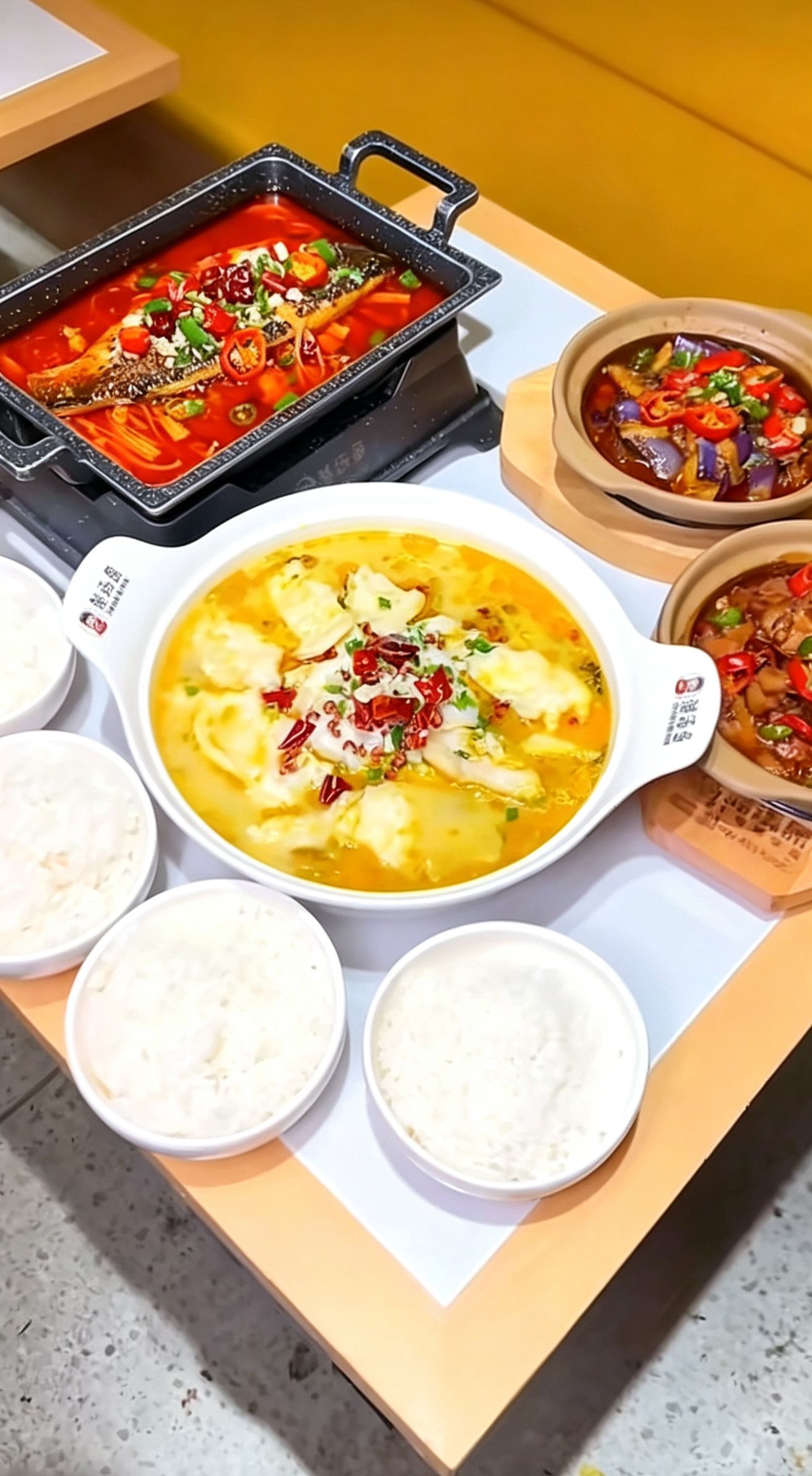落汤鱼酸菜鱼米饭