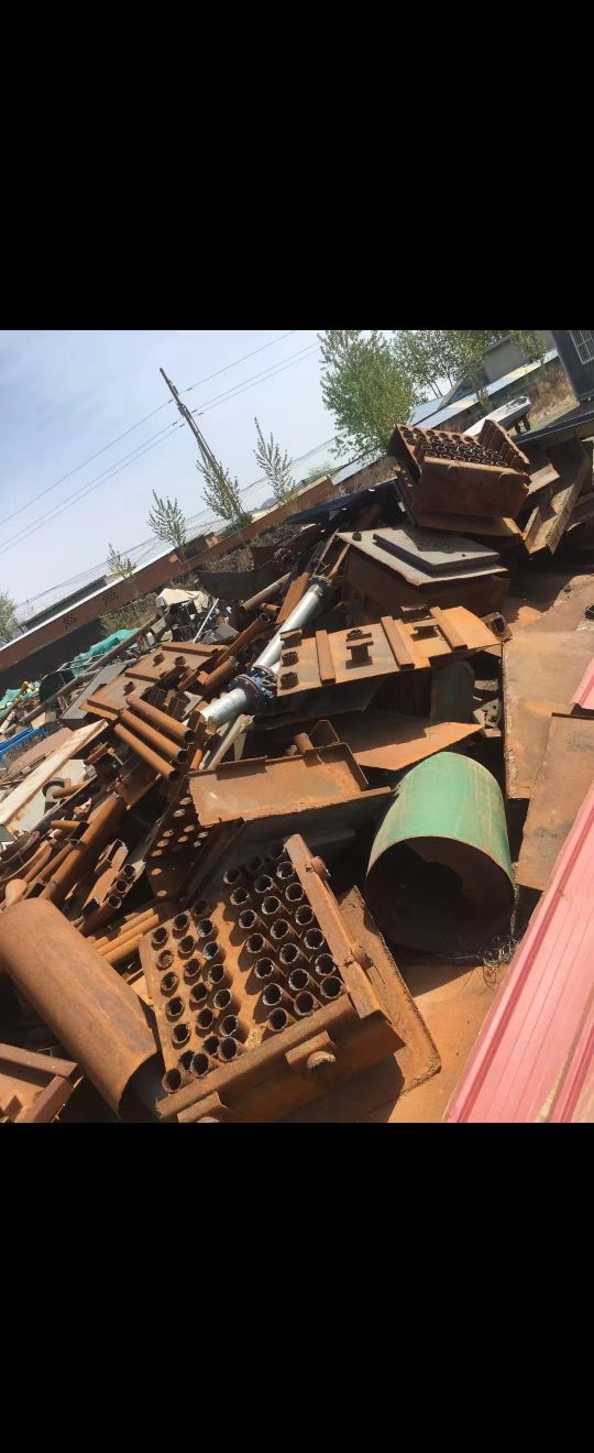 废铁铜铝回收站