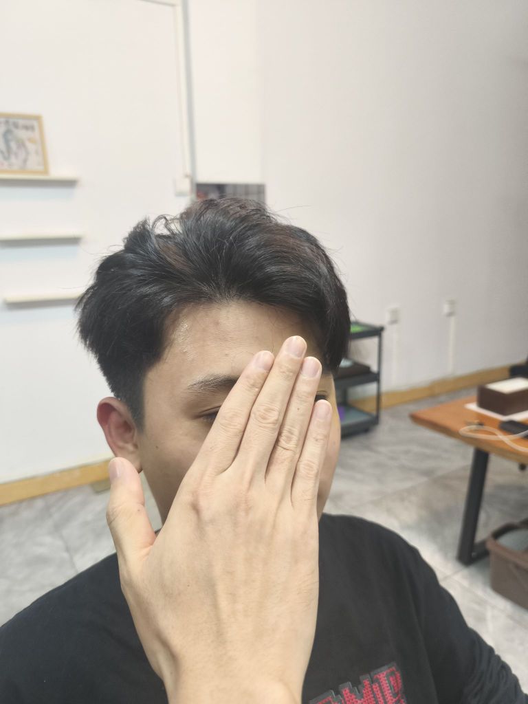 亿拾一美发工作室