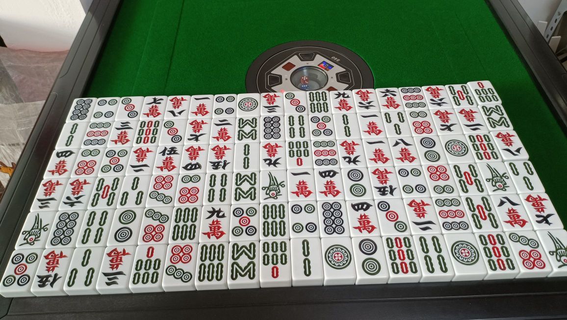 久和麻将机(团结馨园南苑店)