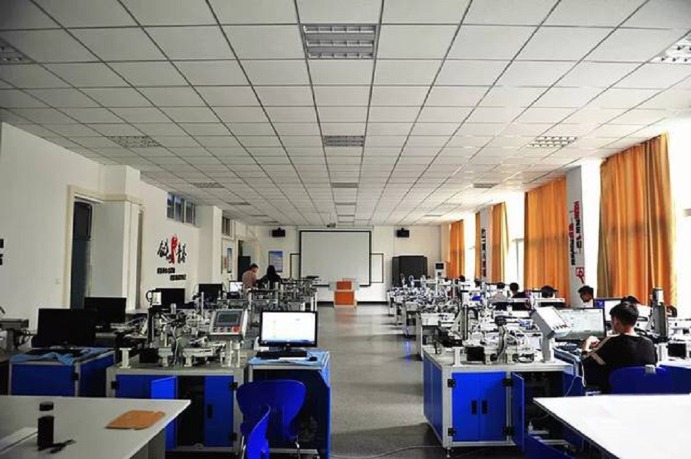 九江市华科技工学校